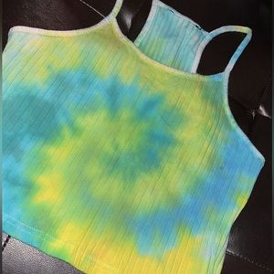 tie dyed racer back tank size small